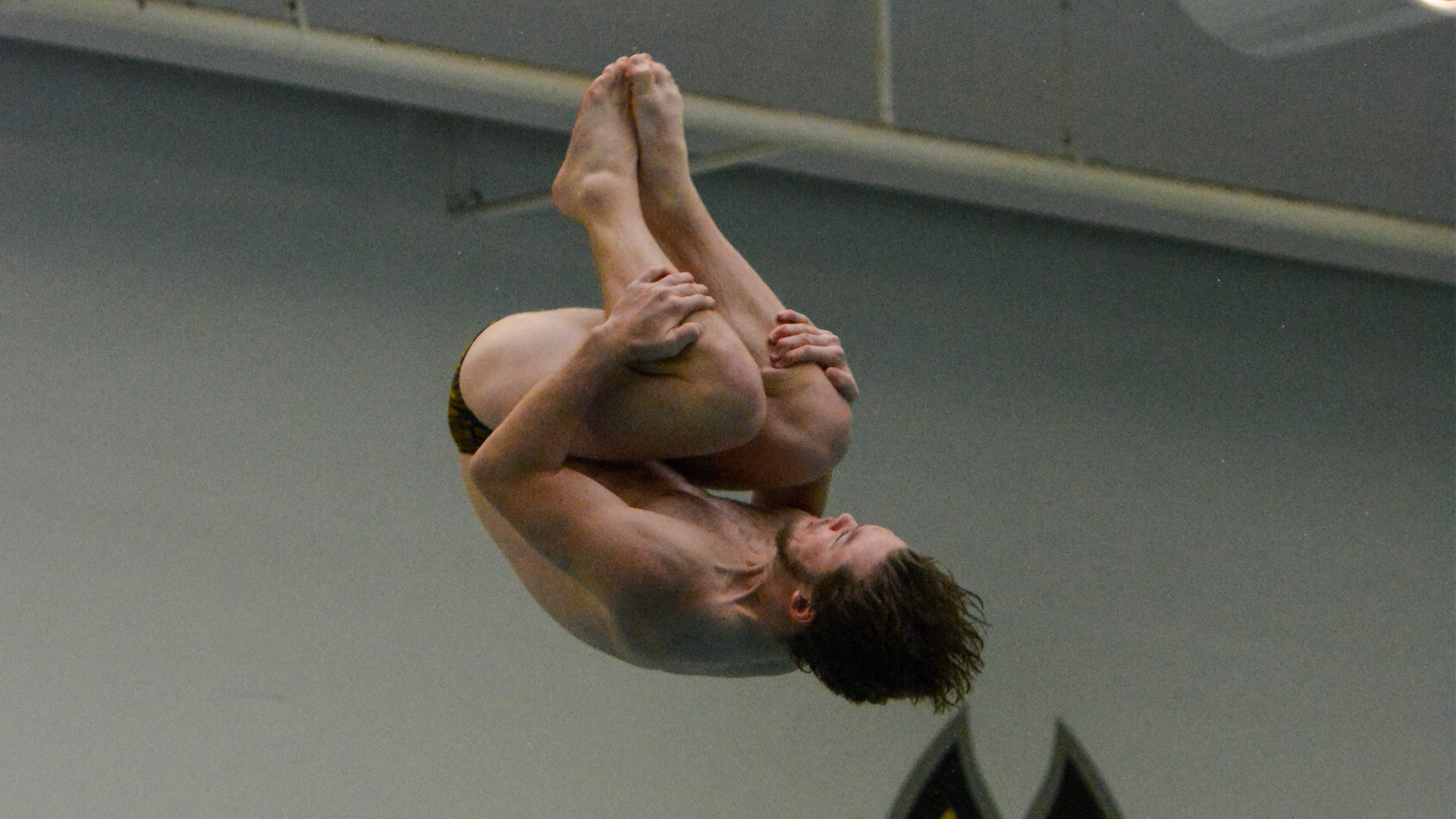 CAA Diving Weekly Awards - Oct. 17