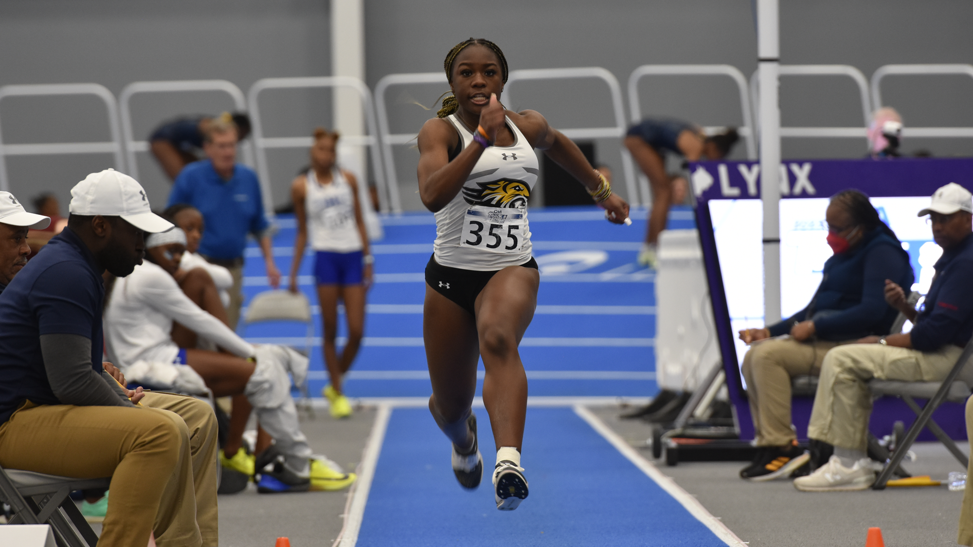 CAA Indoor Track & Field Weekly Awards – Dec. 5