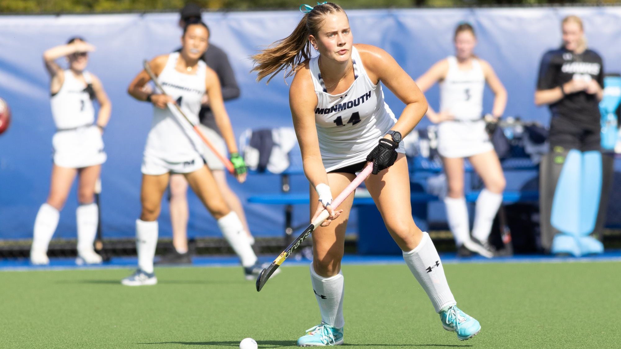 Monmouth’s Anna Moors Named NFHCA Division I Defensive Player of the Week