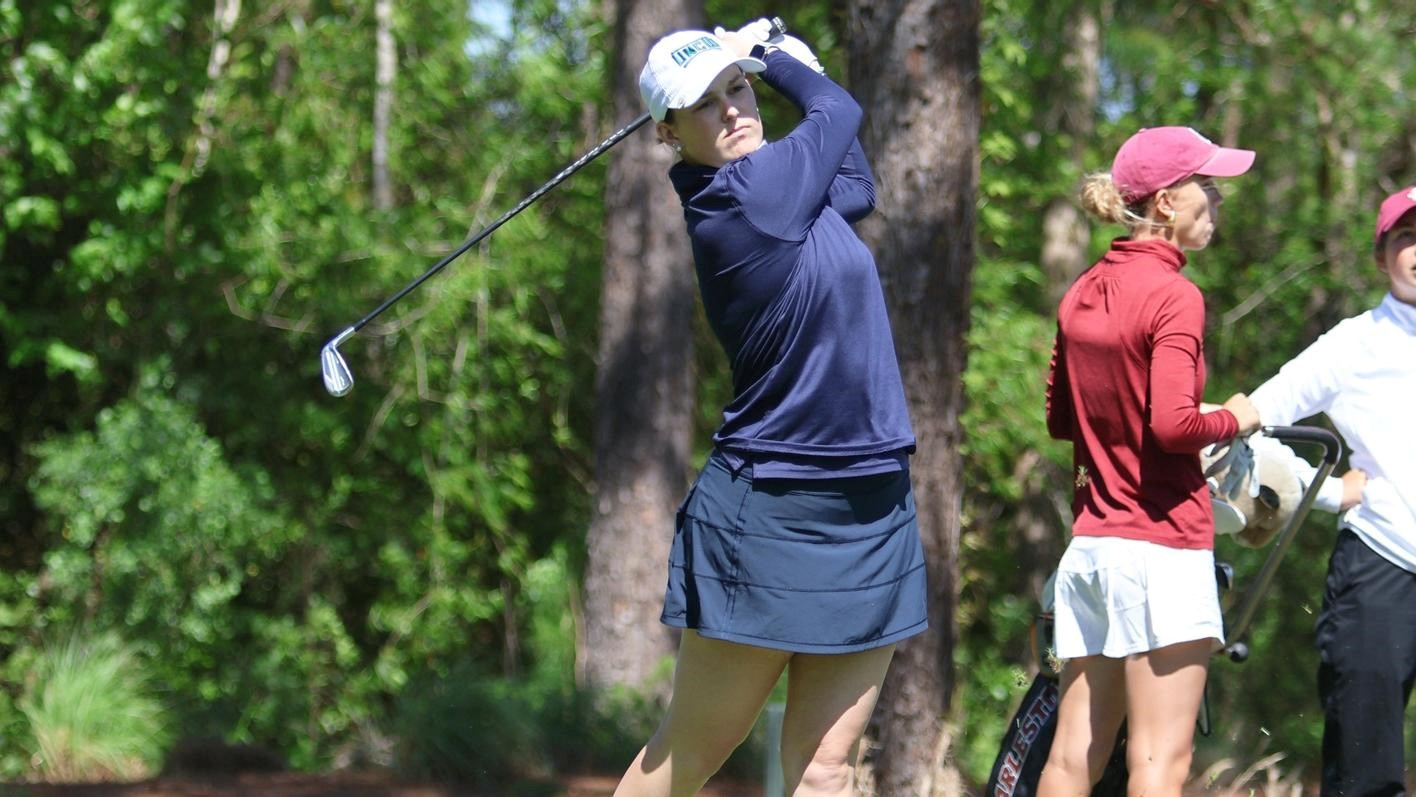 UNCW Women’s Golf Accepts Bid to National Golf Invitational
