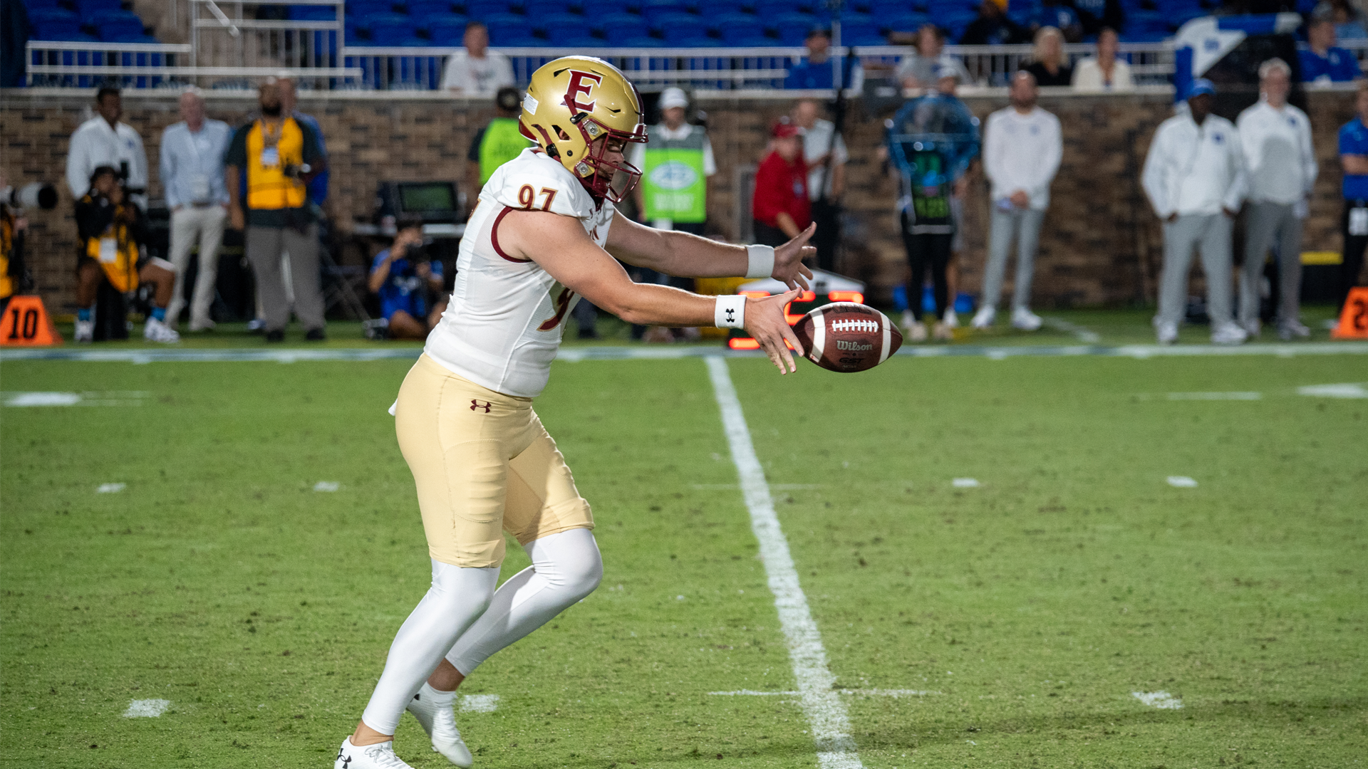 Elon's Yurk Named FCS National Special Teams Player Of The Week